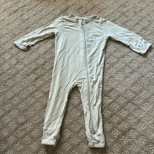 KYTE baby like new onsie size 3-6 month. Pet/smoke free home
